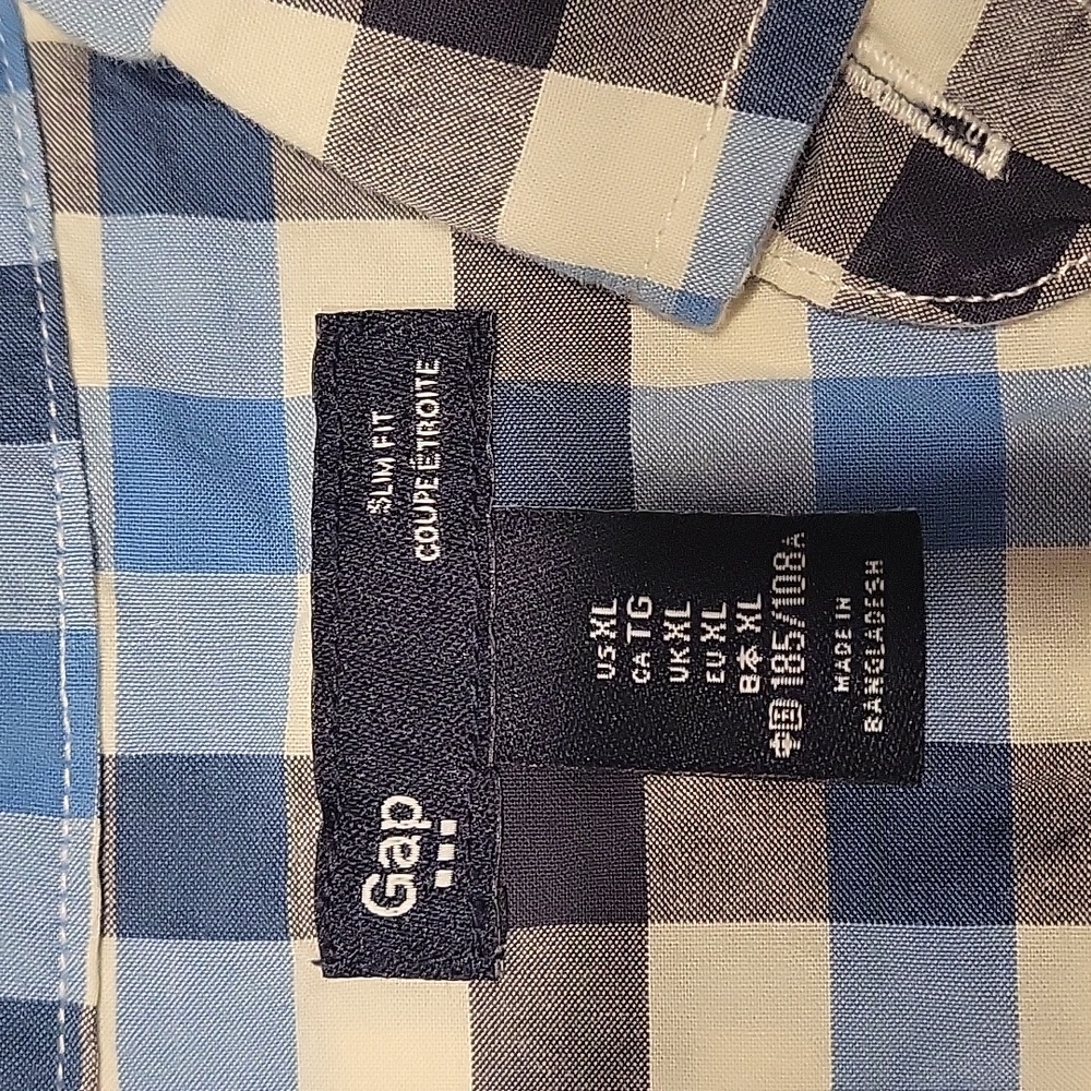 Gap Mens button-up - Picture 3 of 3